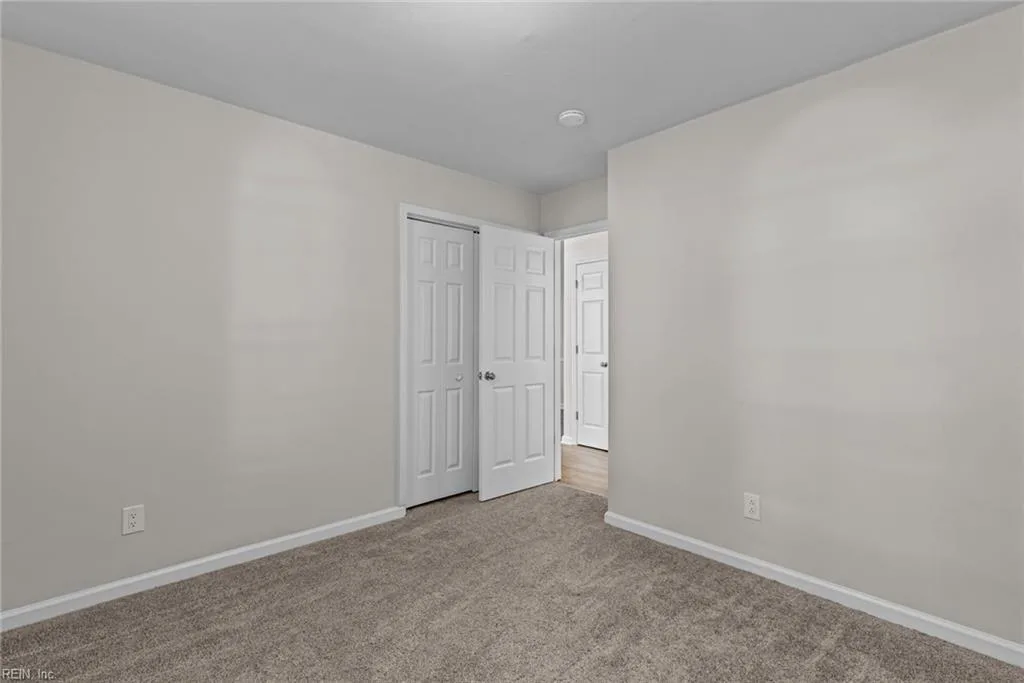 6748 Burbage Lake CIR, SUFFOLK VA 23434 thumb 8