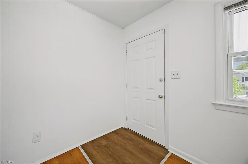 1106 74th ST, NEWPORT NEWS VA 23605 thumb 7