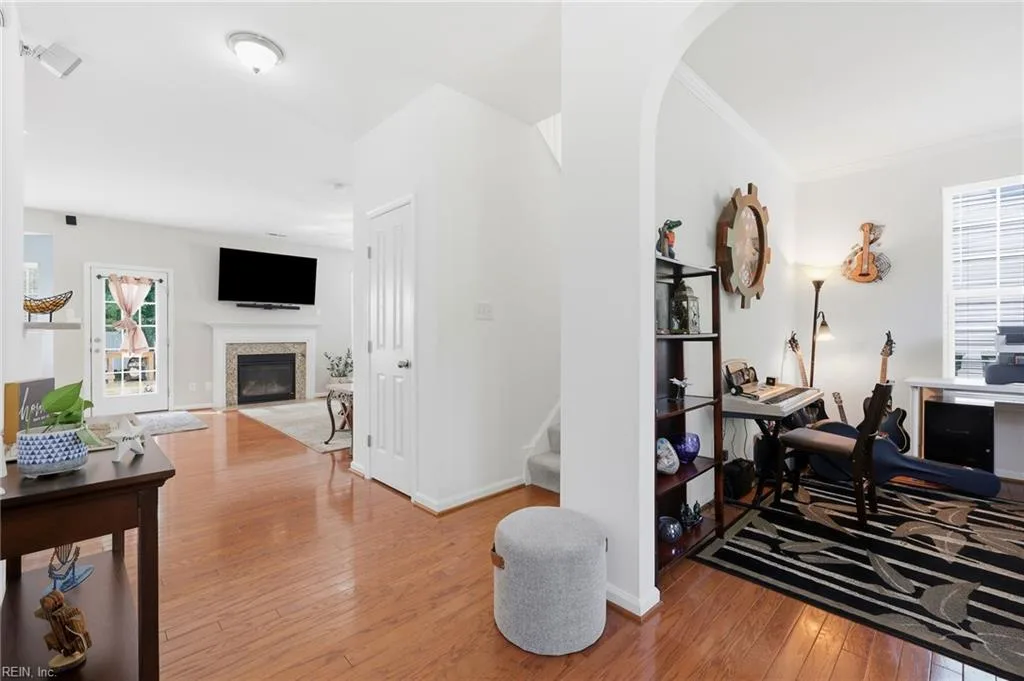 200 Foster RD, YORKTOWN VA 23690 thumb 11