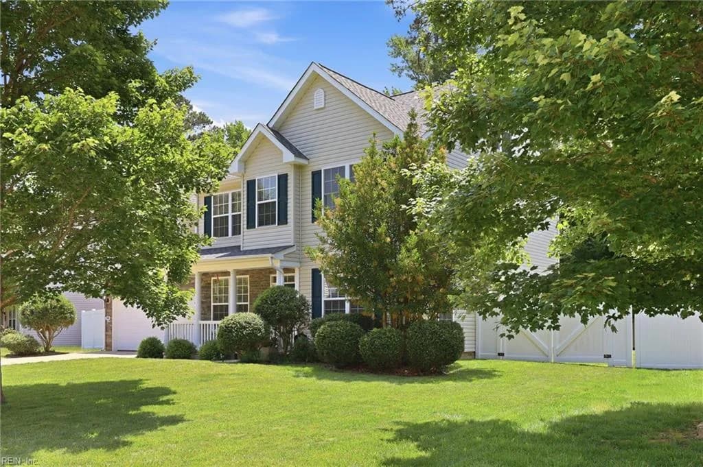 200 Foster RD, YORKTOWN VA 23690 - Photo 4