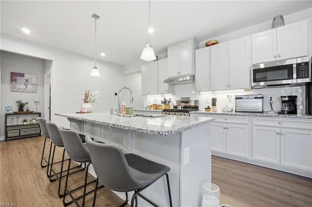 2104 Mainsail DR, CARROLLTON VA 23314 thumb 7