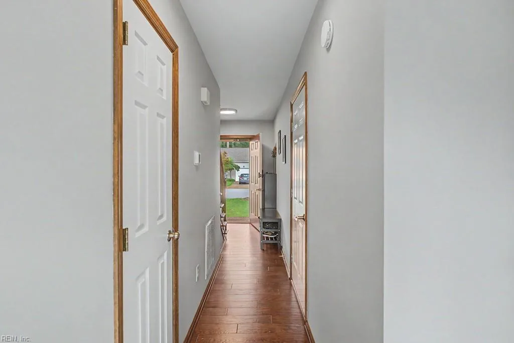 735 Leonard LN, NEWPORT NEWS VA 23601 thumb 6