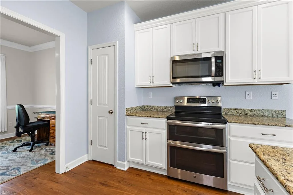 2828 Seven Eleven RD, CHESAPEAKE VA 23322 thumb 9