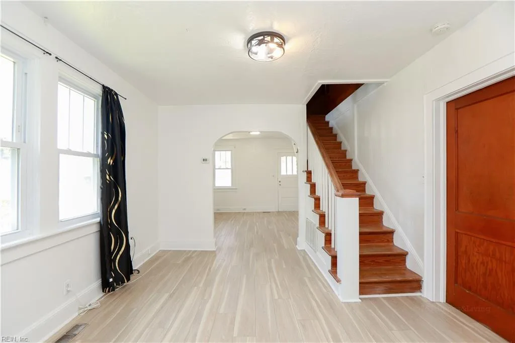 768 Mayfield AVE, NORFOLK VA 23518 thumb 8
