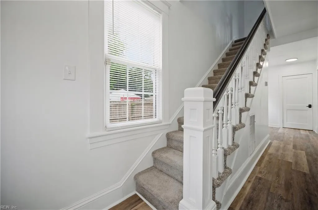 613 N Mallory ST, HAMPTON VA 23663 thumb 7