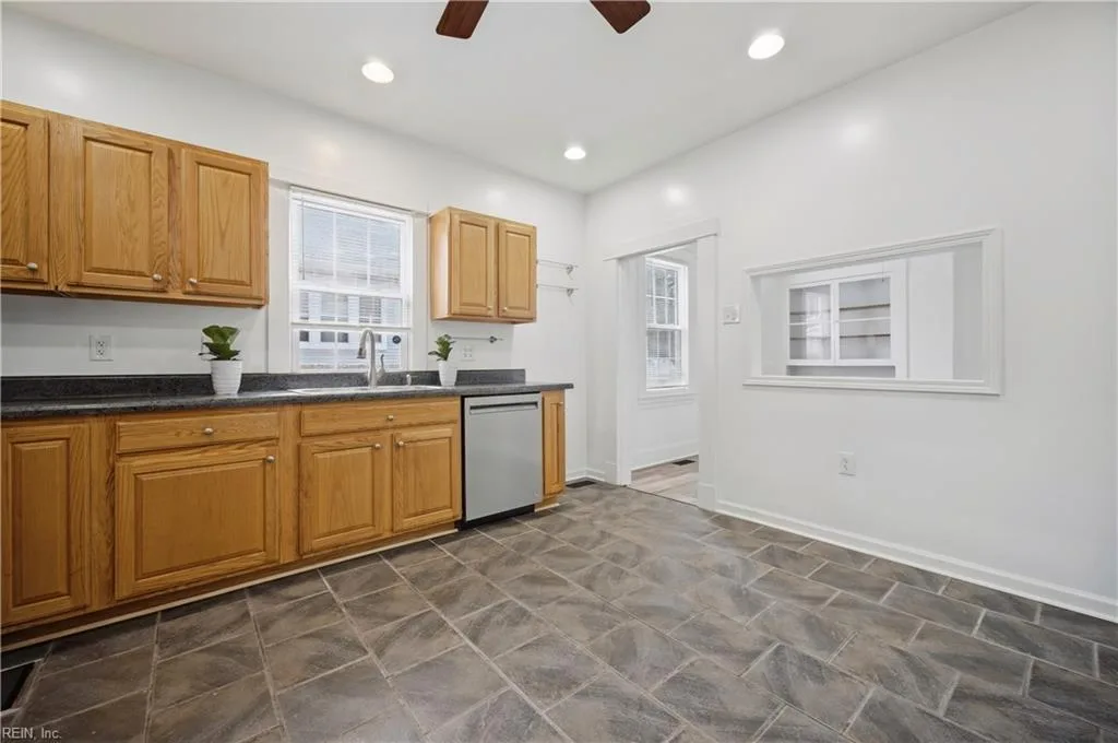 613 N Mallory ST, HAMPTON VA 23663 thumb 10