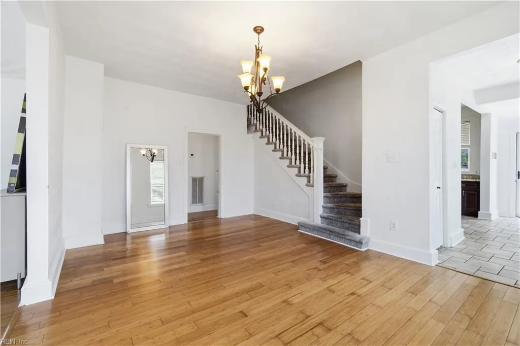 2703 Beachmont AVE, NORFOLK VA 23504 thumb 12