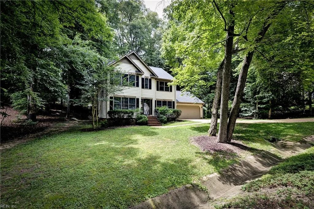 4829 Bristol CIR, WILLIAMSBURG VA 23185 - Photo 4