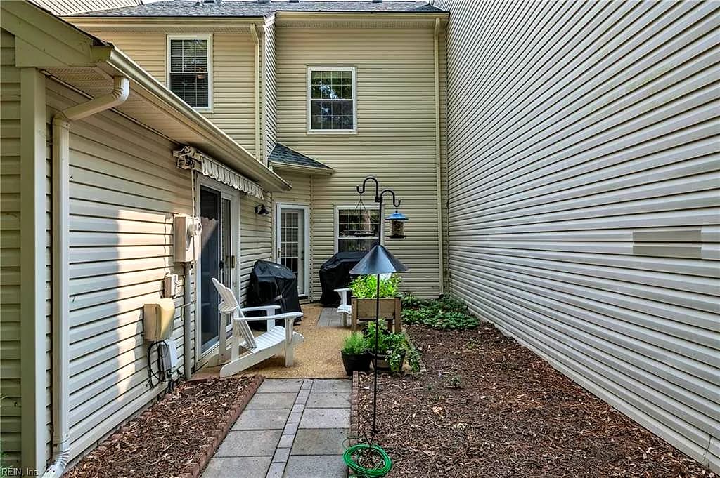 1273 Lake DR, NEWPORT NEWS VA 23602 thumb 7