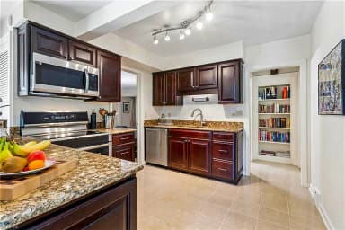 5926 Powhatan AVE, NORFOLK VA 23508 thumb 2