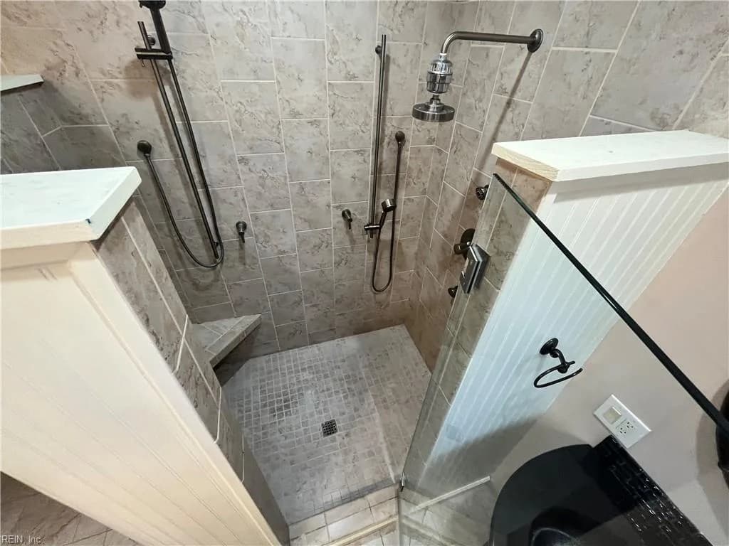 305 Fairway LN, YORKTOWN VA 23693 thumb 11