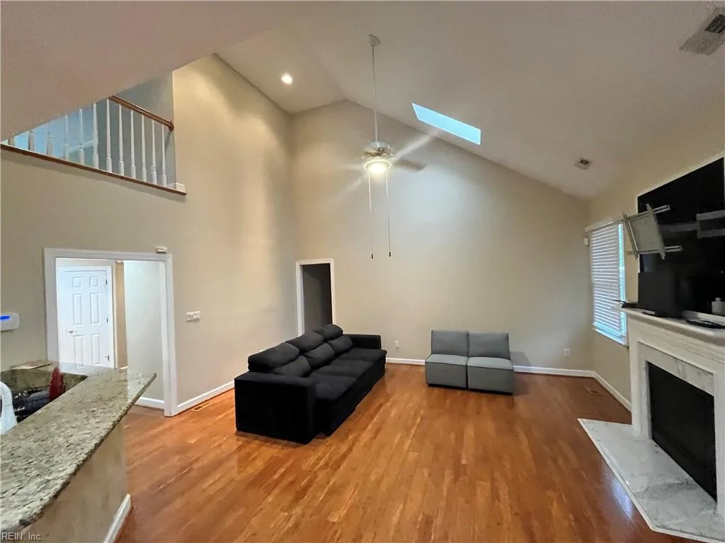 305 Fairway LN, YORKTOWN VA 23693 thumb 8