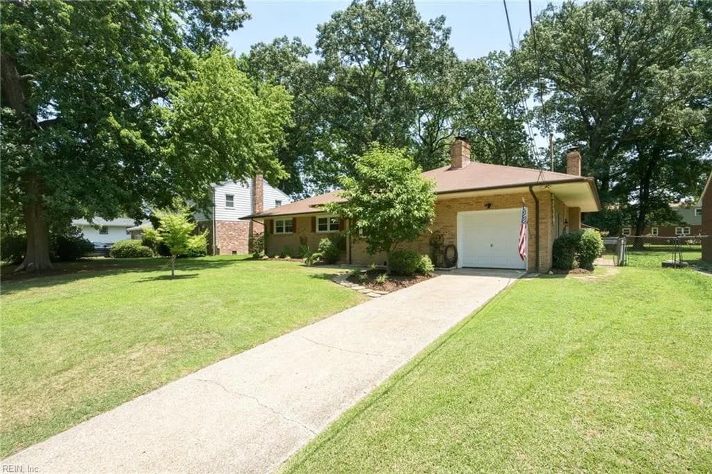 7 Indian Springs DR, NEWPORT NEWS VA 23606 - Photo 3