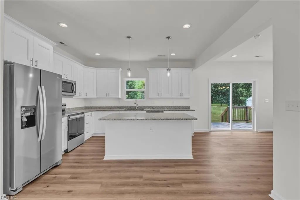 9318 Old Stage HWY, SMITHFIELD VA 23430 thumb 7