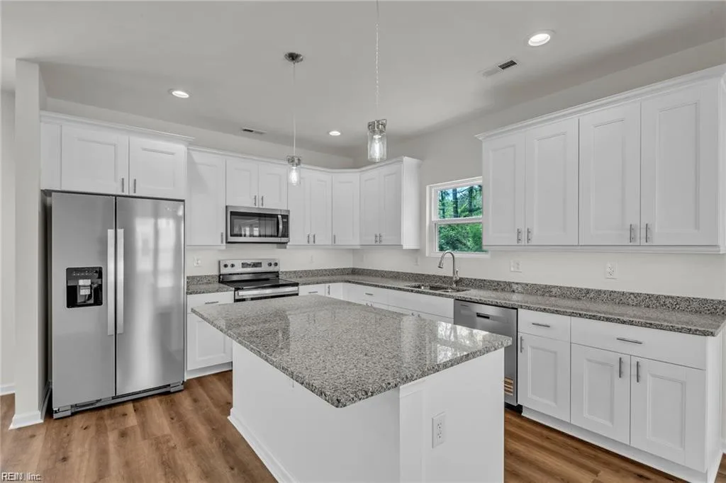 9318 Old Stage HWY, SMITHFIELD VA 23430 thumb 9