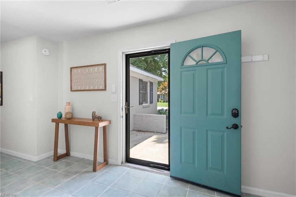 2428 Peritan RD, VIRGINIA BEACH VA 23454 thumb 9