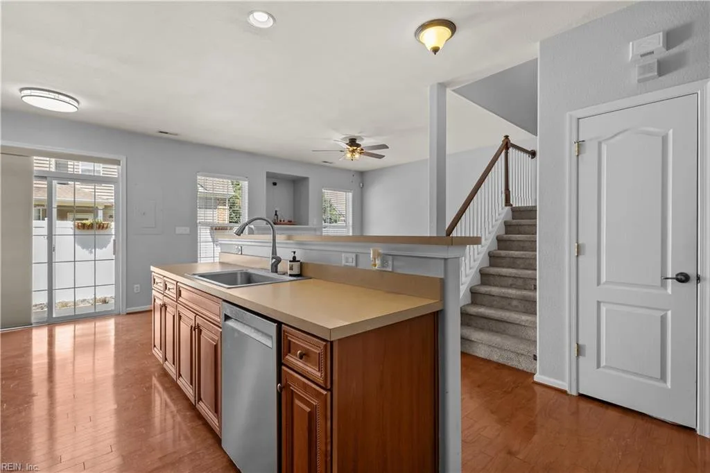 4508 Plumstead DR, VIRGINIA BEACH VA 23462 thumb 6