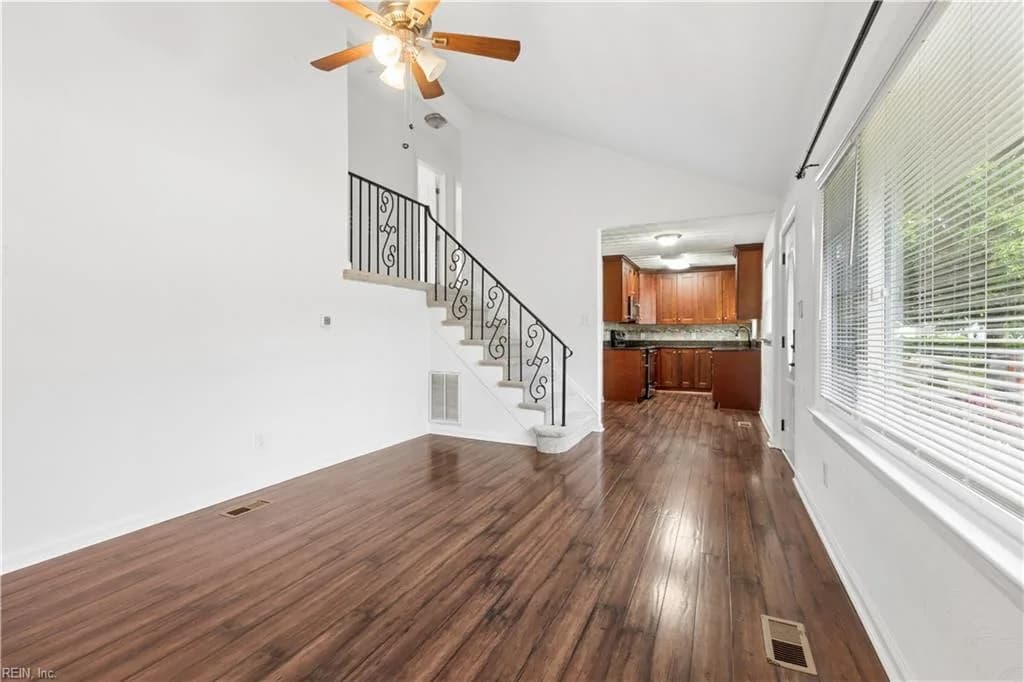 1261 River Oaks DR, NORFOLK VA 23502 thumb 6