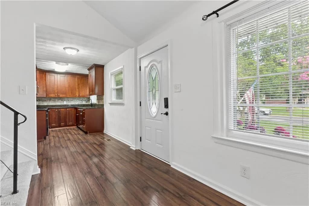 1261 River Oaks DR, NORFOLK VA 23502 thumb 8