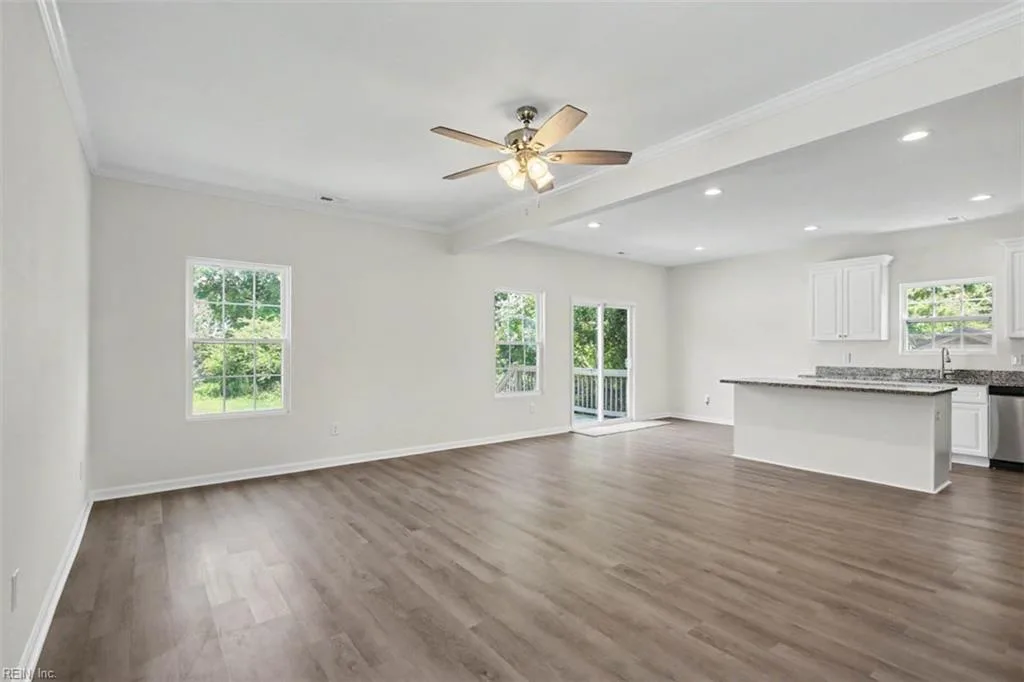 418 Wine ST, HAMPTON VA 23669 thumb 8