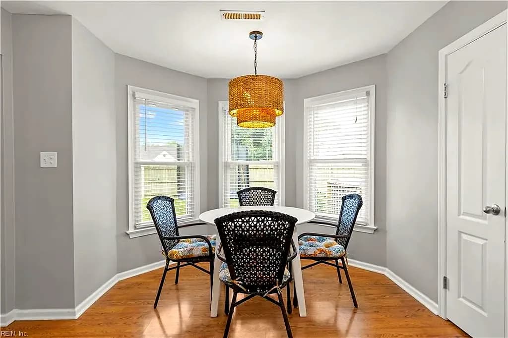181 Golden Maple DR, VIRGINIA BEACH VA 23452 - Photo 5