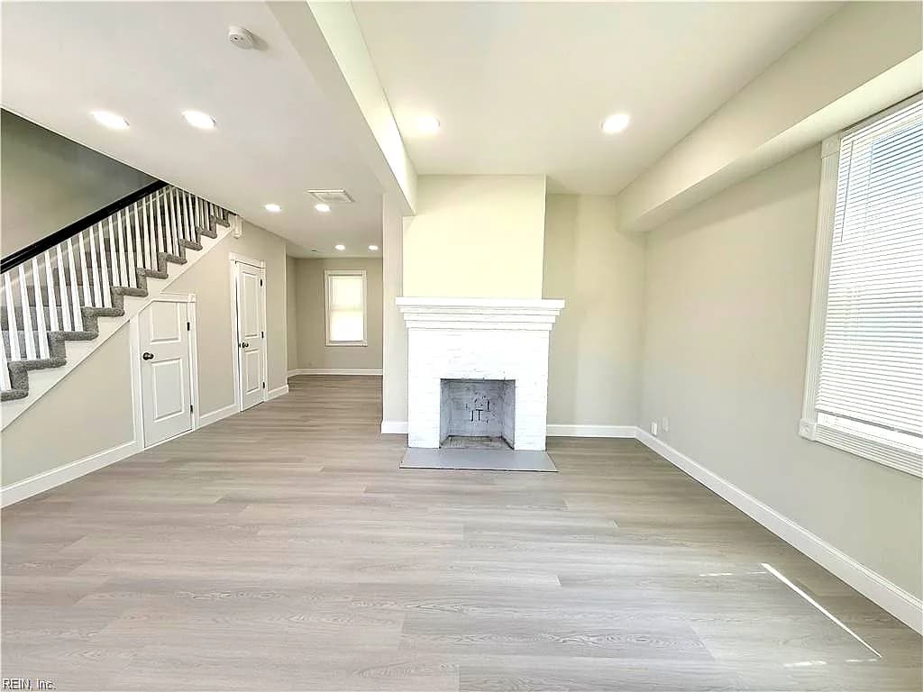 709 E Mercury BLVD, HAMPTON VA 23663 - Photo 4
