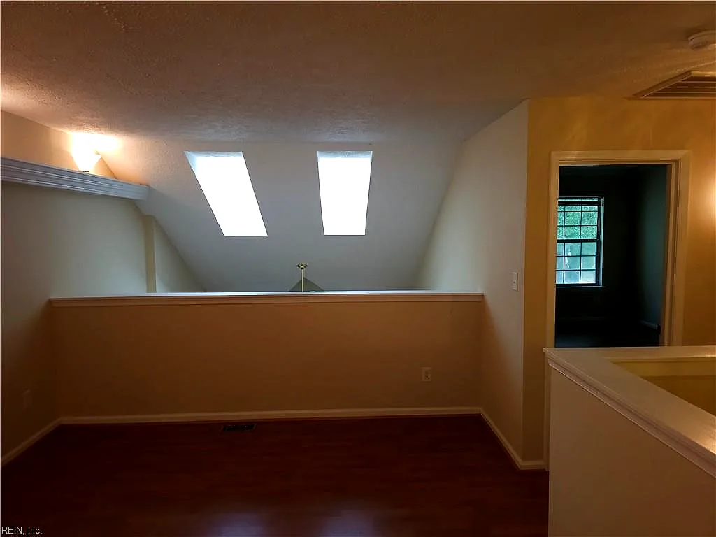 429 Lees Mill DR, NEWPORT NEWS VA 23608 thumb 12