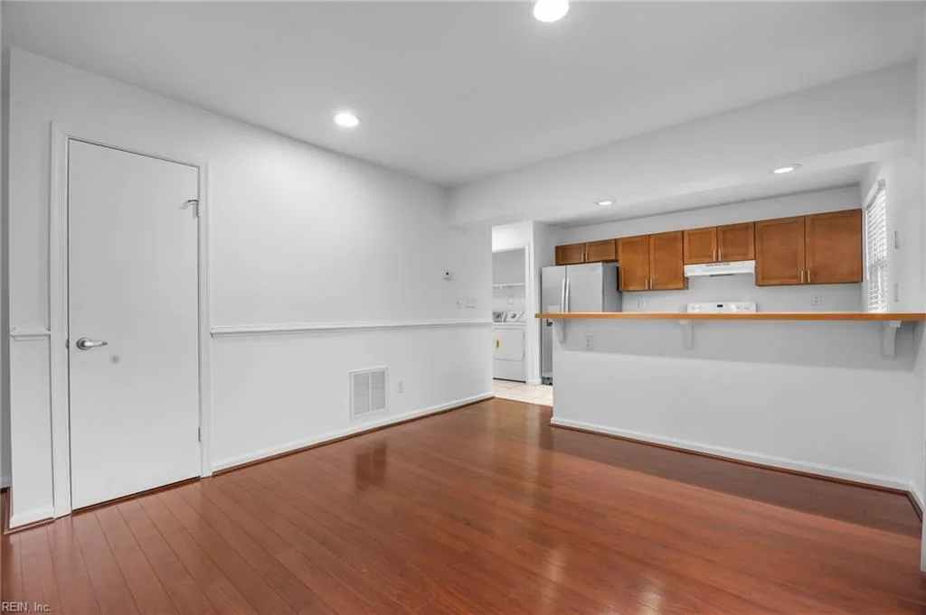 264 Ferdinand CIR, VIRGINIA BEACH VA 23462 thumb 8