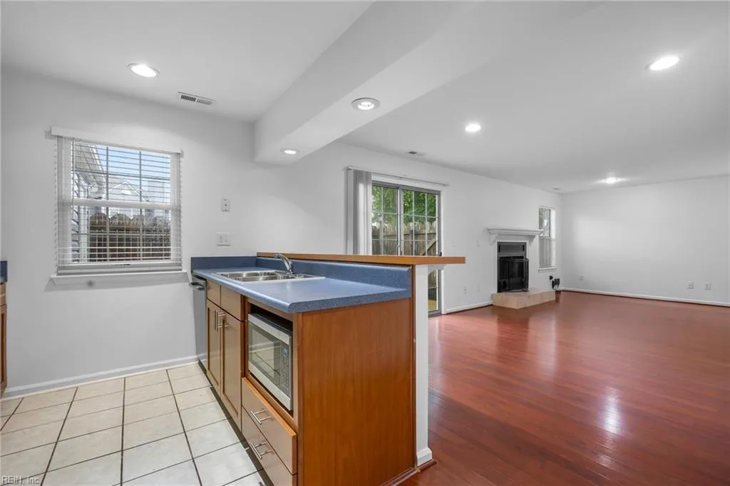 264 Ferdinand CIR, VIRGINIA BEACH VA 23462 thumb 9