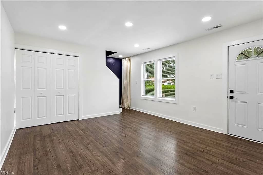 1139 Dahlia LN, HAMPTON VA 23663 thumb 9