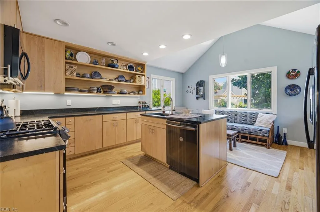 604 Croatan CT, VIRGINIA BEACH VA 23451 thumb 11