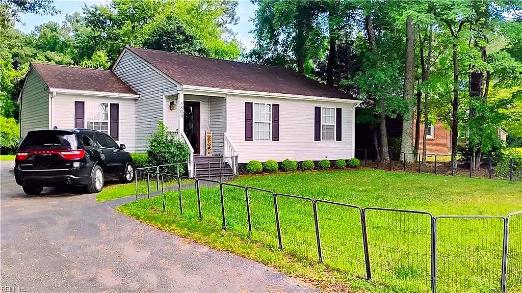 5860 Godwin BLVD, SUFFOLK VA 23432 - Photo 3