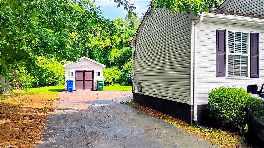 5860 Godwin BLVD, SUFFOLK VA 23432 thumb 8