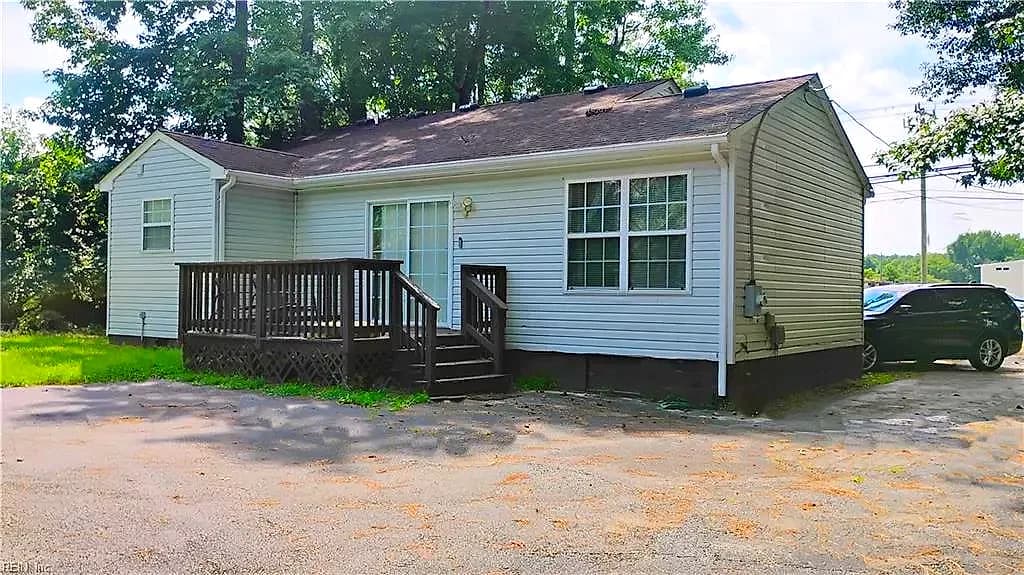 5860 Godwin BLVD, SUFFOLK VA 23432 thumb 9