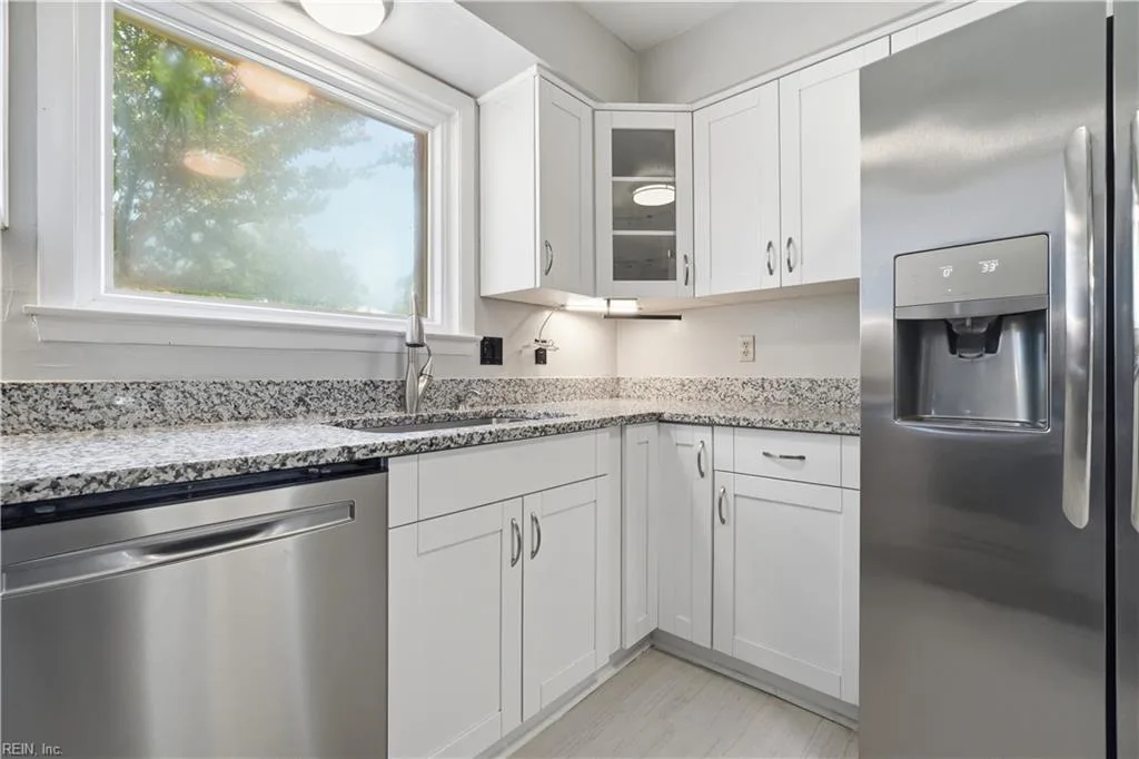 125 Tower DR, VIRGINIA BEACH VA 23462 thumb 12