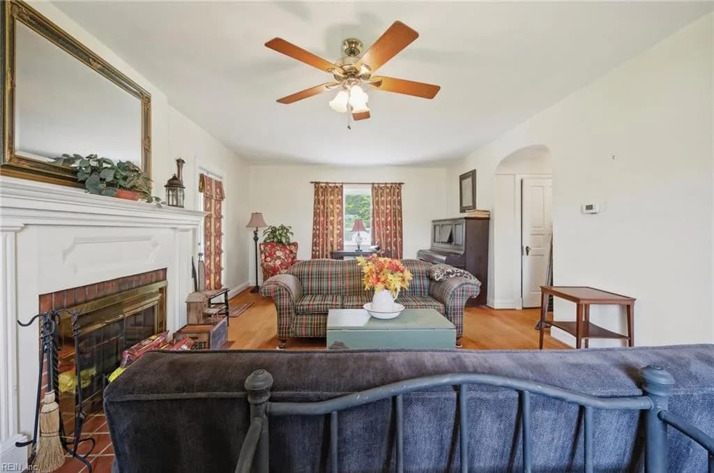 112 Station RD, CHESAPEAKE VA 23322 thumb 10