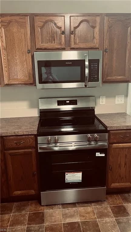 1221 WEST AVE, HAMPTON VA 23669 thumb 11