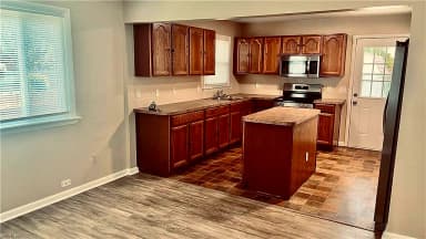 1221 WEST AVE, HAMPTON VA 23669 thumb 7
