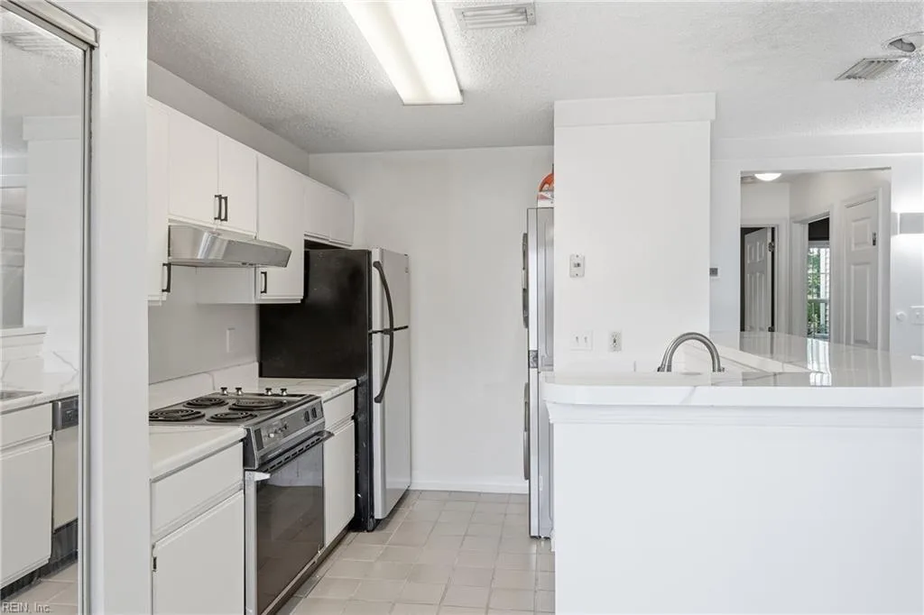 7 Seafarer CT #A, HAMPTON VA 23669 thumb 12