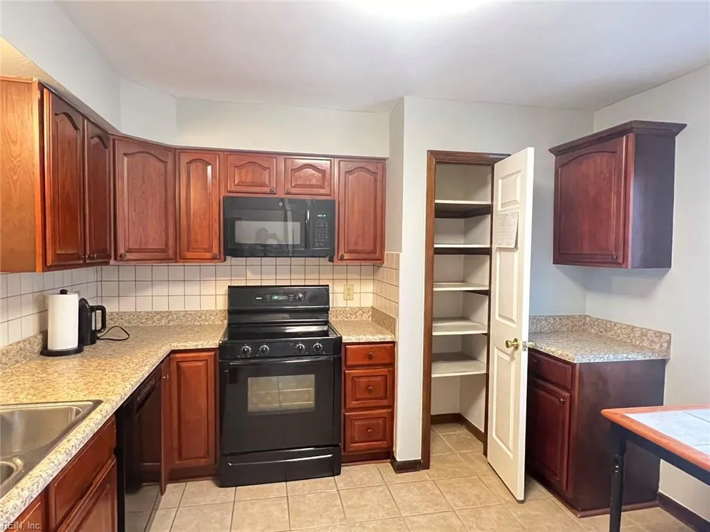 3941 Seeman RD, VIRGINIA BEACH VA 23452 thumb 6