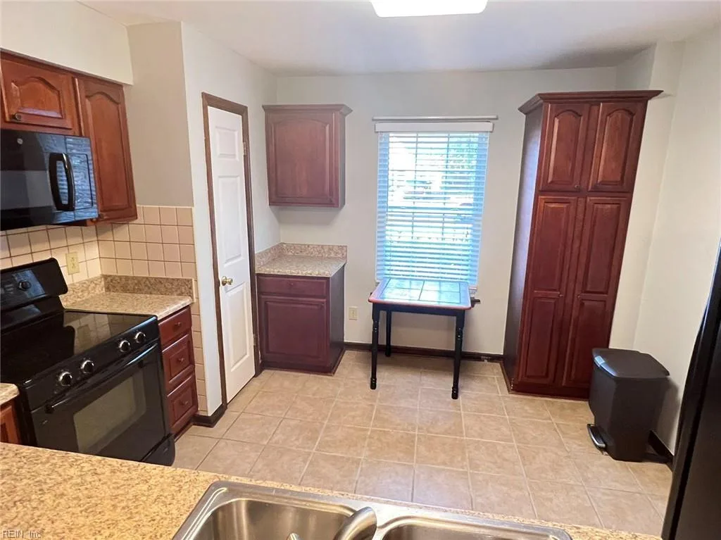 3941 Seeman RD, VIRGINIA BEACH VA 23452 thumb 7