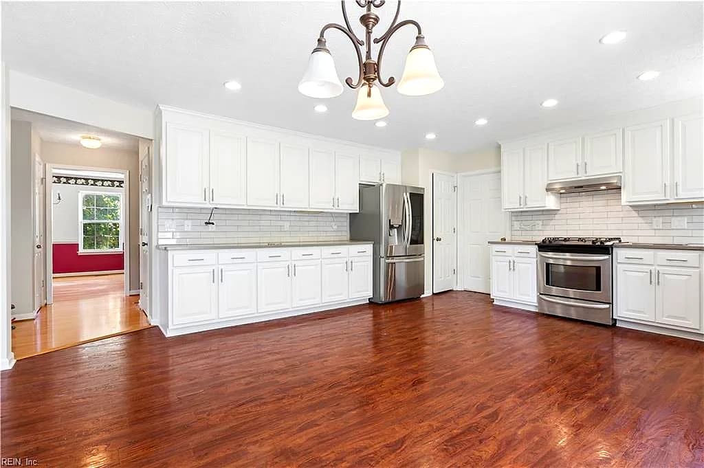 113 Bugle CT, YORKTOWN VA 23693 - Photo 5