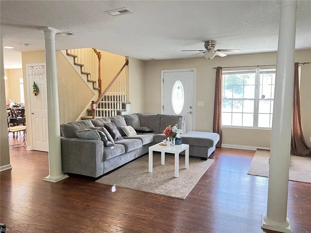 8202 Edwin DR, NORFOLK VA 23505 thumb 6