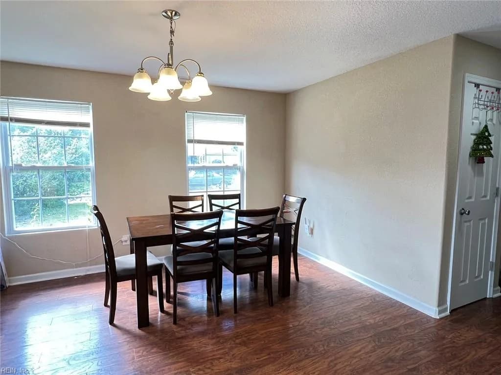 8202 Edwin DR, NORFOLK VA 23505 thumb 9