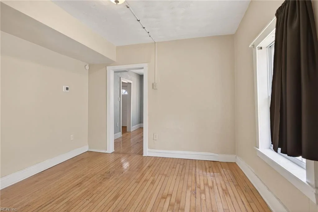 1110 35th ST, NEWPORTNEWS VA 23607 thumb 10