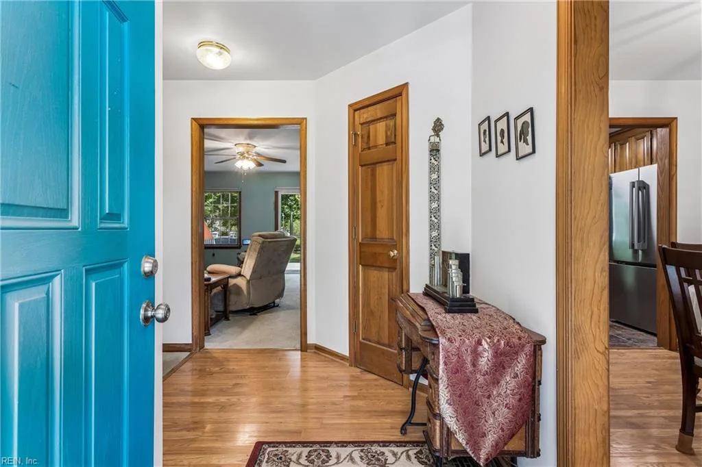 400 MEADOWFIELD RD, YORKTOWN VA 23692 thumb 7