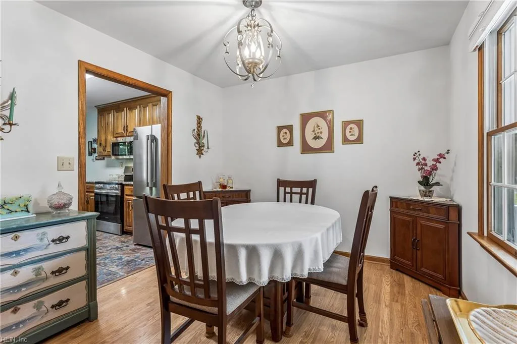 400 MEADOWFIELD RD, YORKTOWN VA 23692 thumb 8