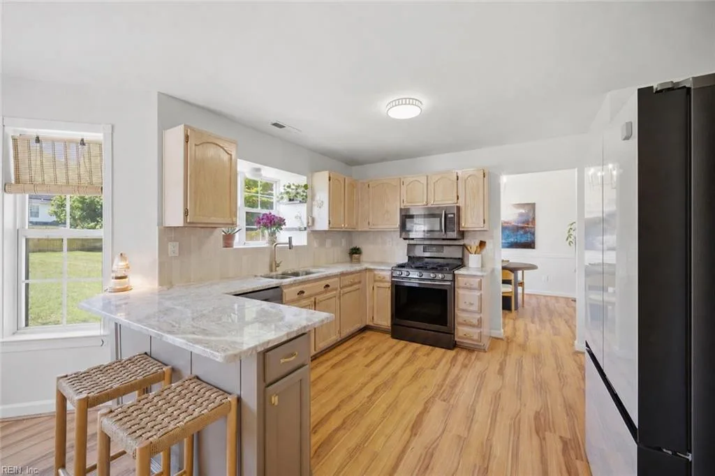 405 S Monterey DR, CHESAPEAKE VA 23320 thumb 9