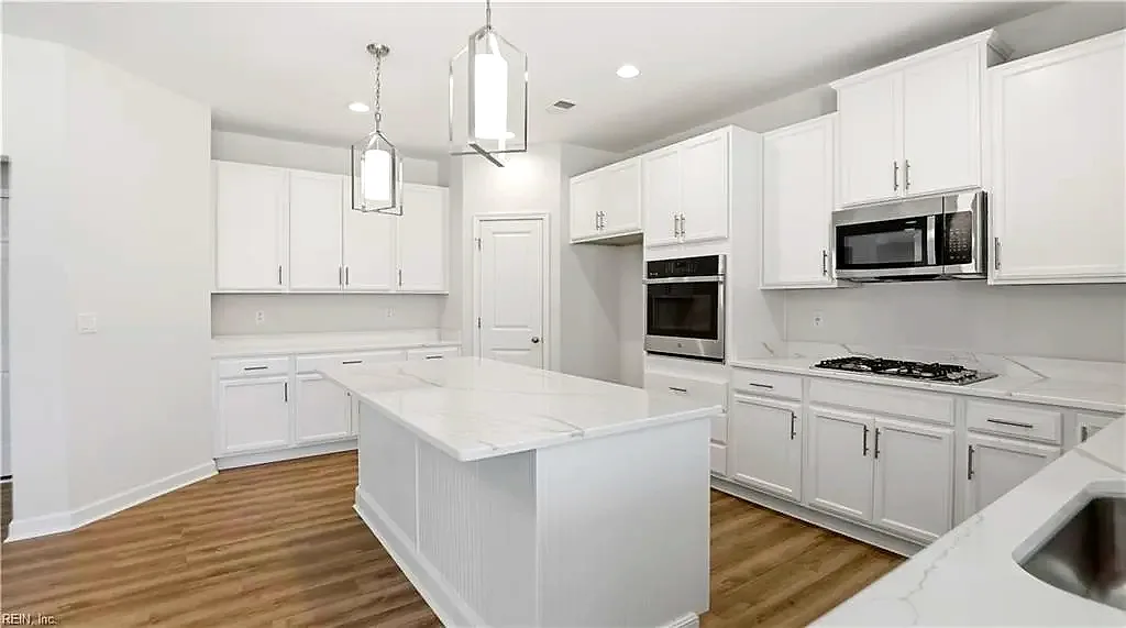 6033 Sam Callis CIR, SUFFOLK VA 23435 thumb 8