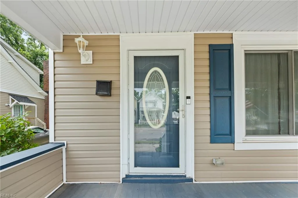 831 W 35th ST, NORFOLK VA 23508 - Photo 4